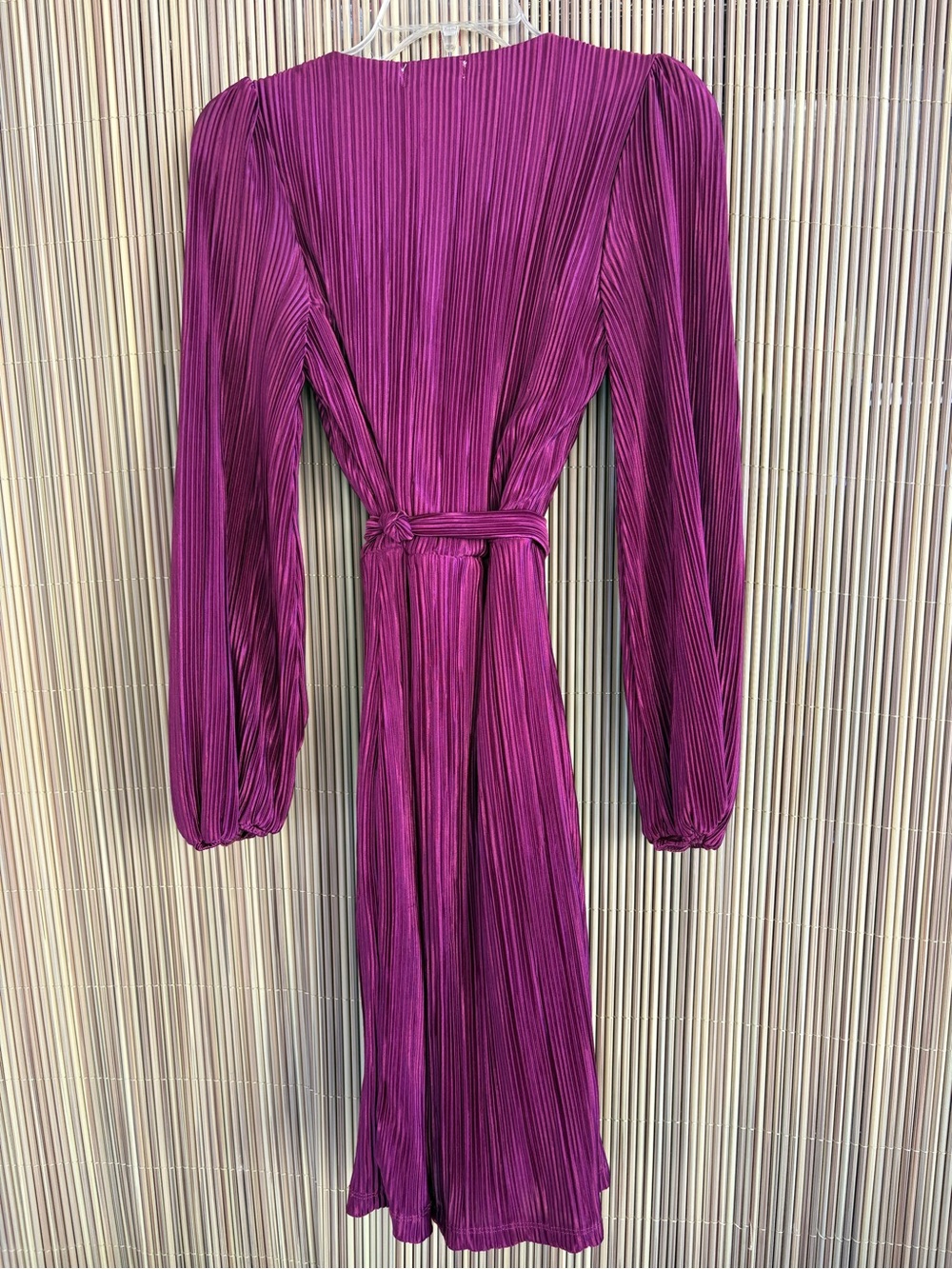 Sloane Rouge, Plissé Wrap Midi Dress in Berry Plum xl - Picture 5 of 10